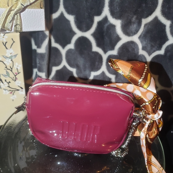 Dior mini Cosmetic pouch crossbody - Picture 6 of 14